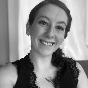 Meet your Posher, Elizabeth